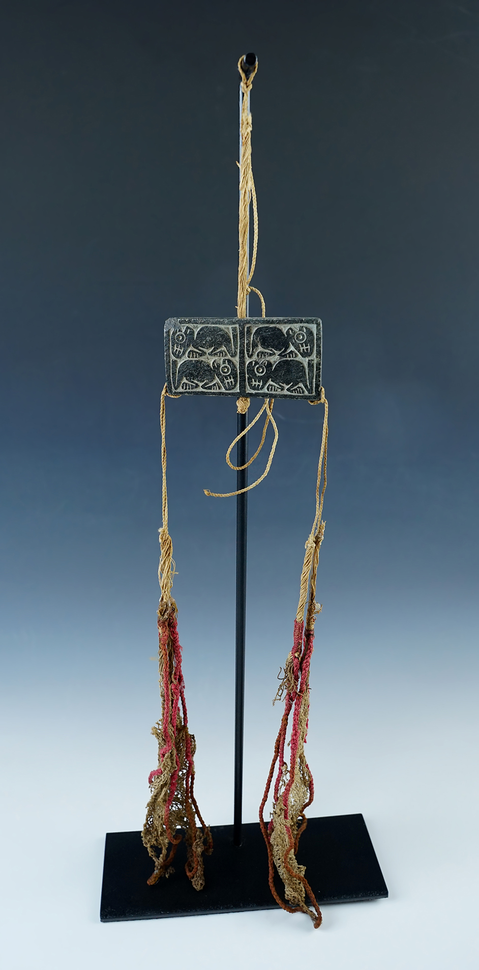 Main artifact image