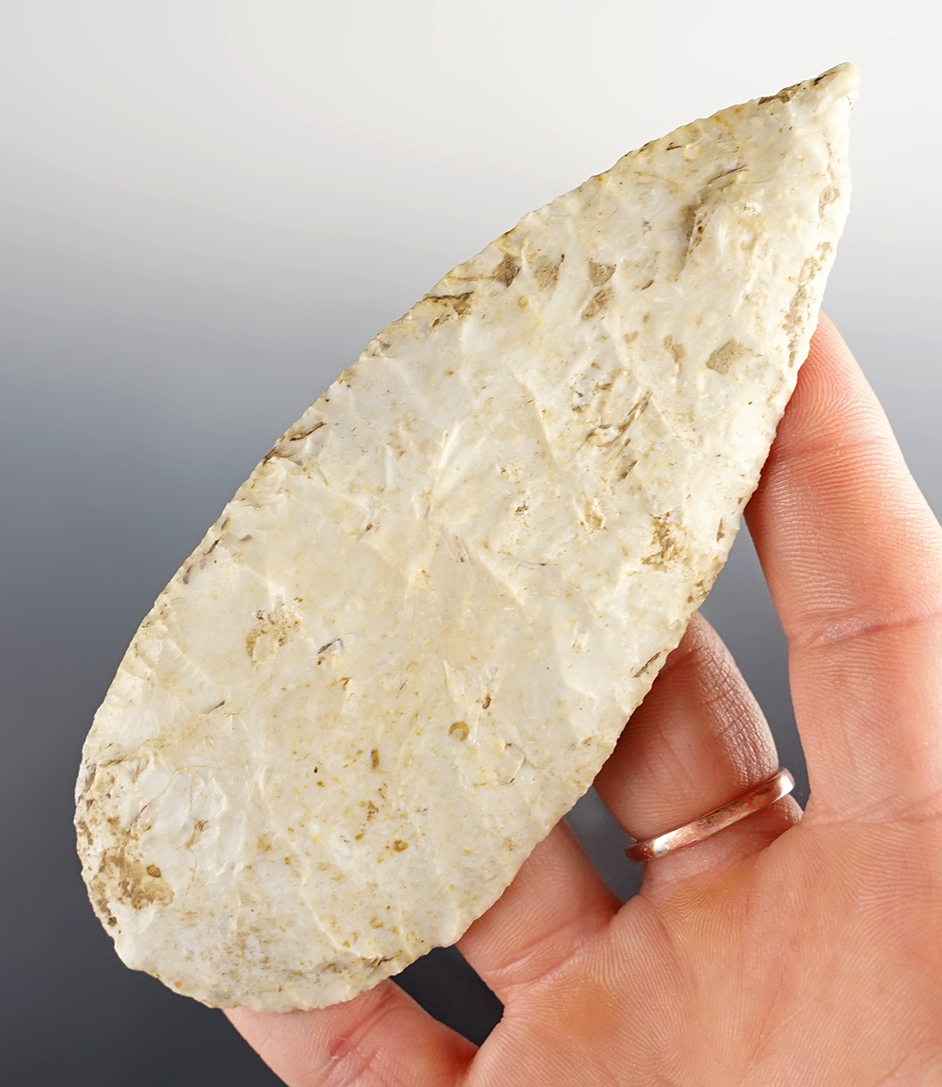 Main artifact image