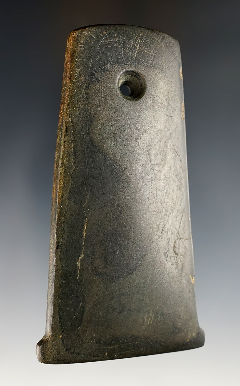 Main artifact image