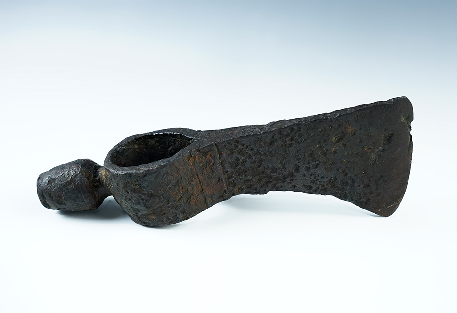 Main artifact image