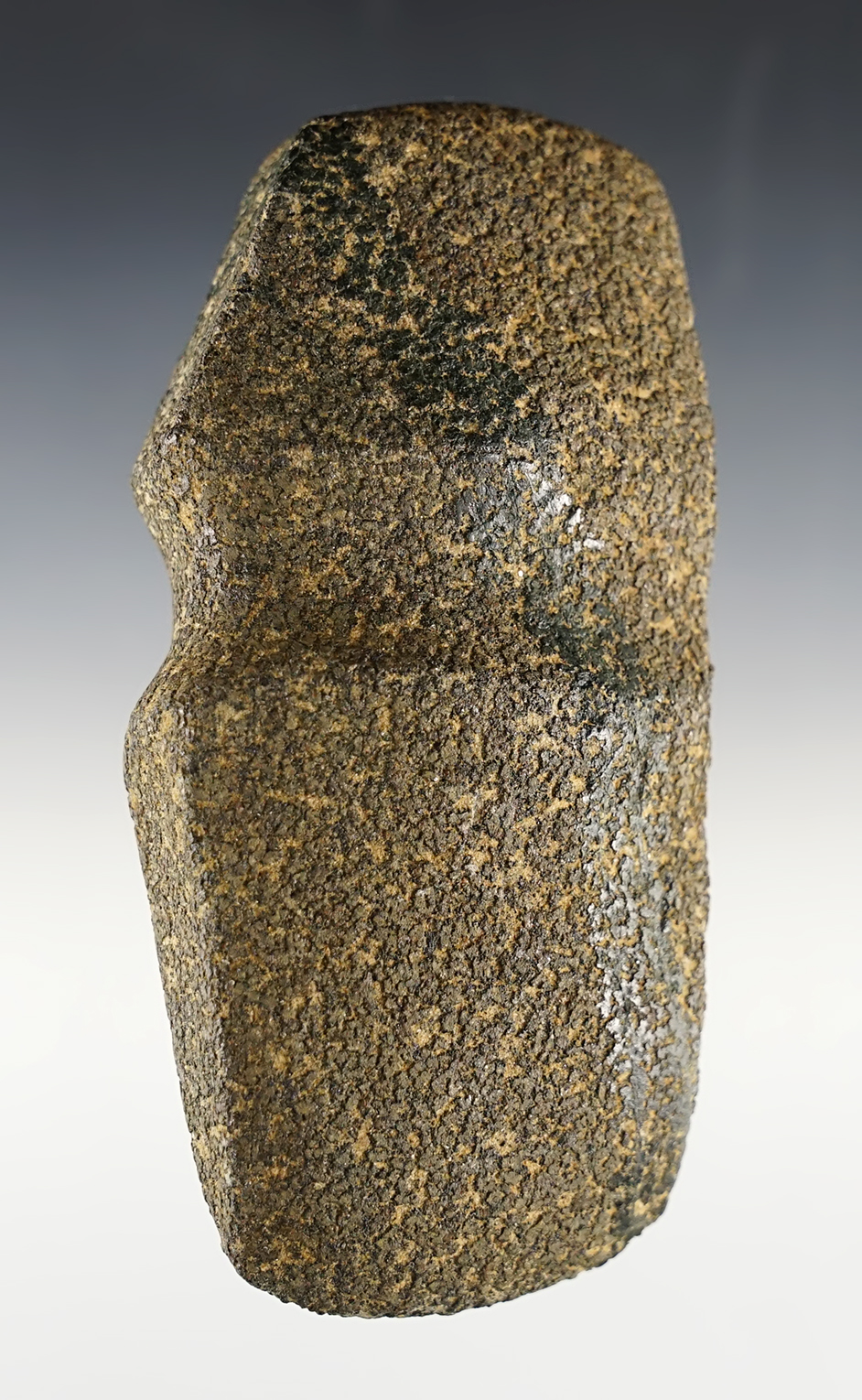 Main artifact image